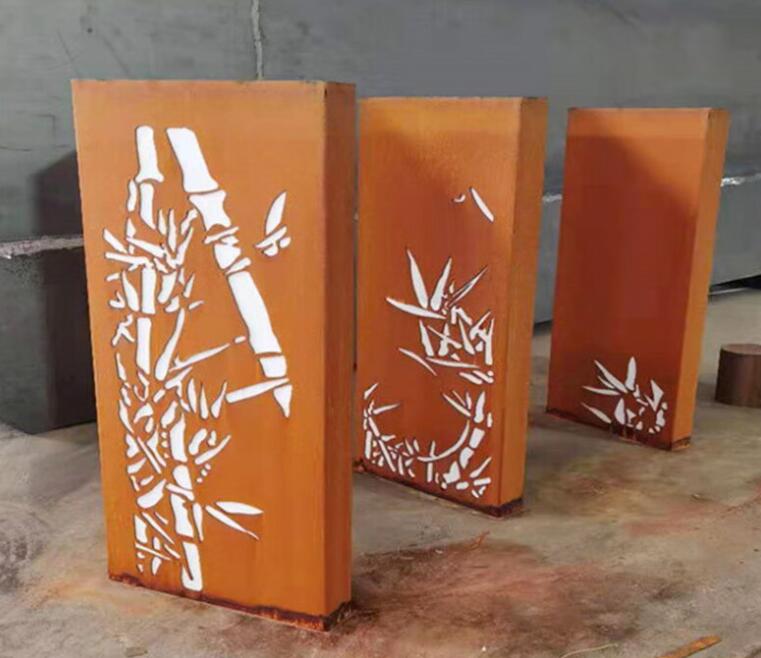 城中锈钢板灯箱